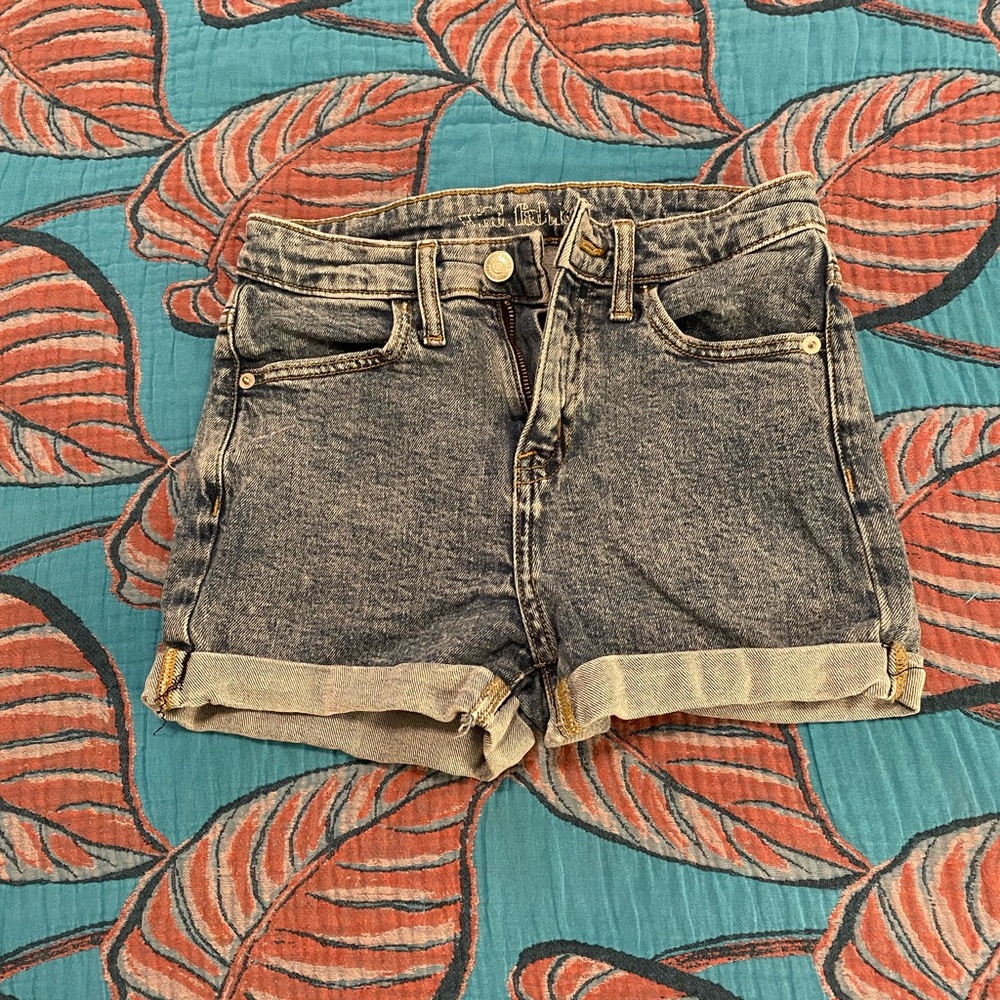 Wild fable jean shorts, rolled cuff, size 00